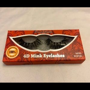 4D Premium Mink Eyelashes "Sofia"